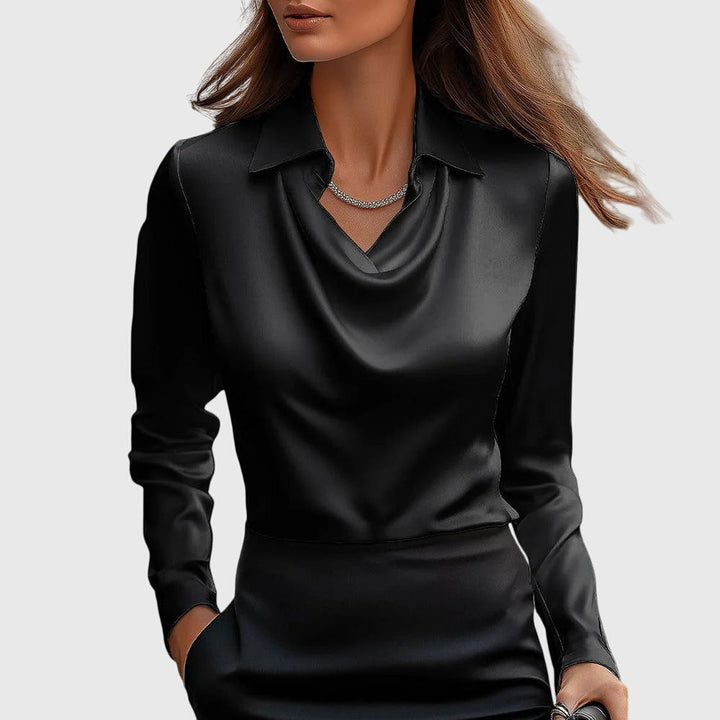 La Vie d'Amsterdam - Sylvie Blouse met luxe glans en plooihals