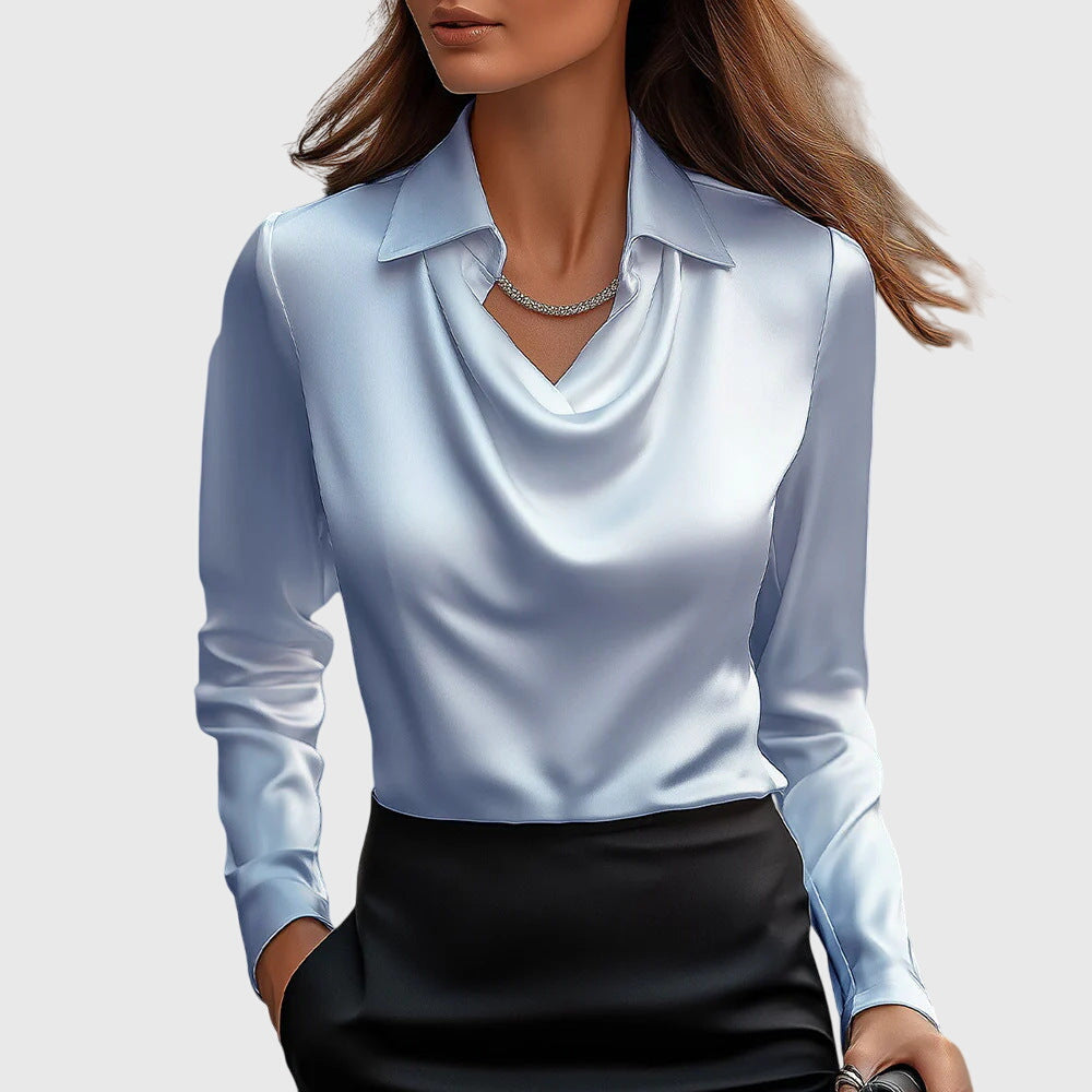 La Vie d'Amsterdam - Sylvie Blouse met luxe glans en plooihals