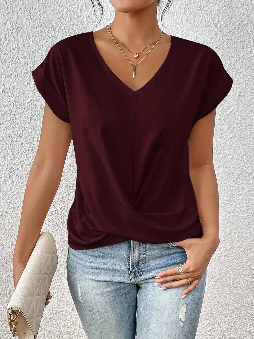 La Vie d'Amsterdam |  Casual T-shirt met sweetheart halslijn