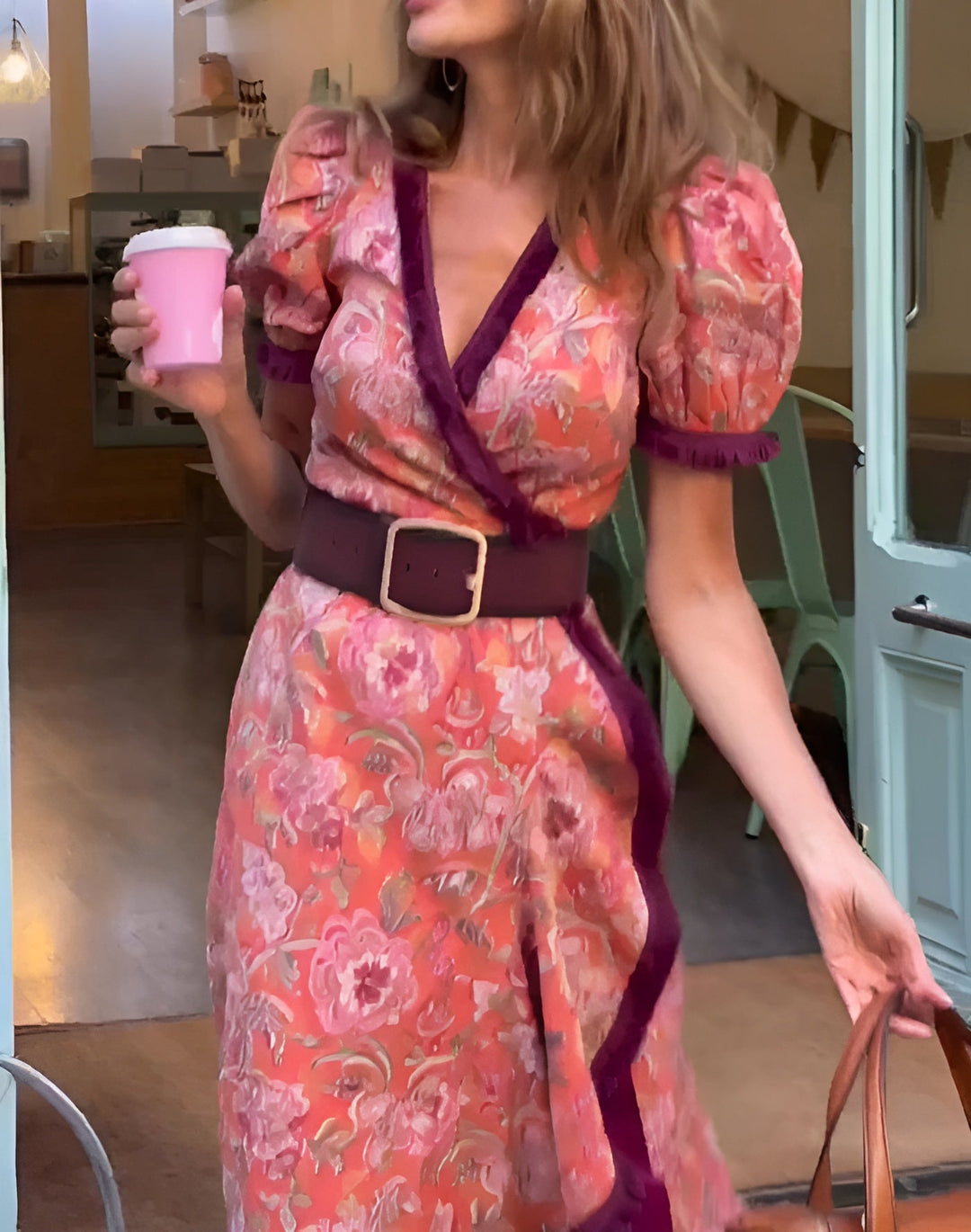 La Vie d'Amsterdam | Elegante Roze Maxi Dress met Korte Mouwen