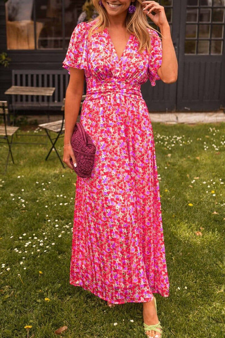 La Vie d'Amsterdam | Elegant V-Neck Maxi Dress